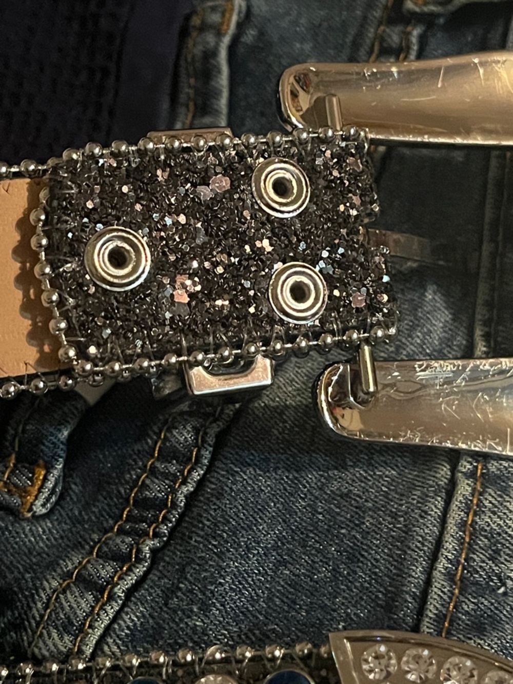 The Hood 108 Crystal-Embellished Blue Accent Women’s Fashion Belt - Picture 5 of 11